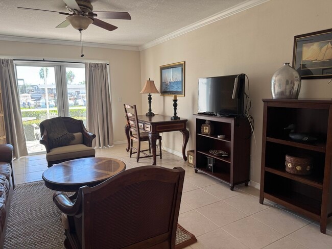 Building Photo - 2800 Indian River Blvd