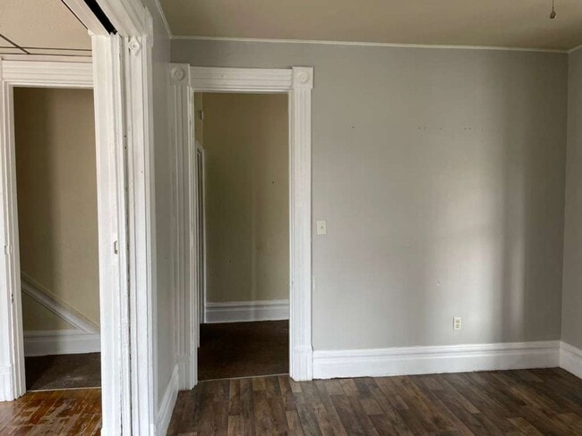 Building Photo - 436 Crawford Ave