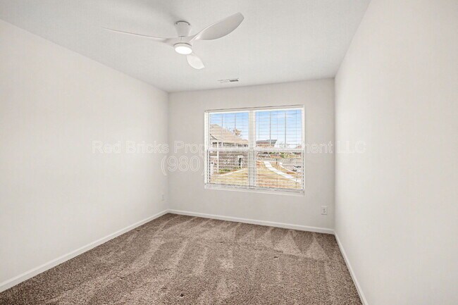 Building Photo - 5052 Falstone Dr