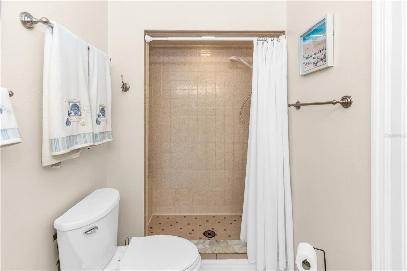 Building Photo - 1506 June Ave