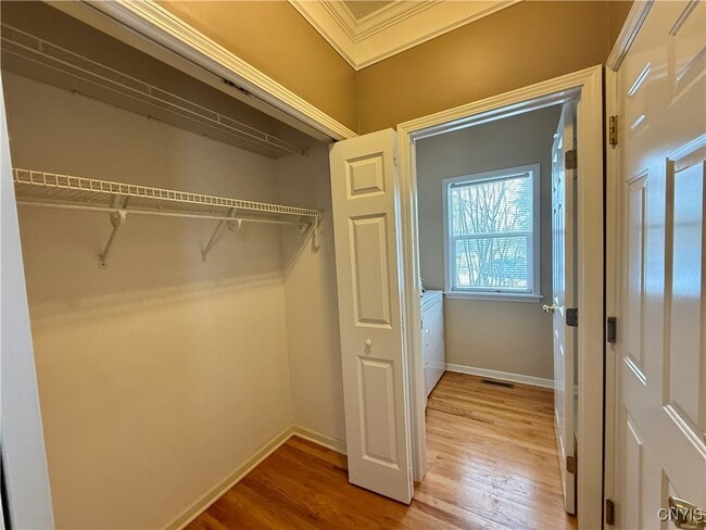 Building Photo - 5210 Hook Cir