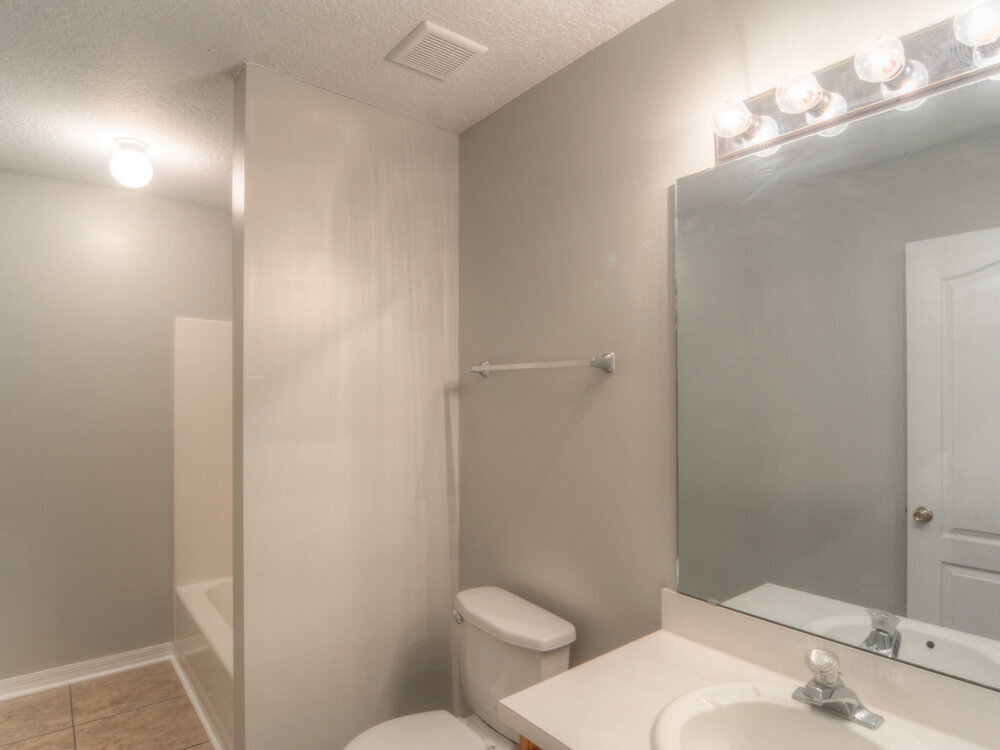 Building Photo - 313 Johns Glen Dr