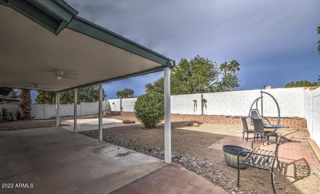 Building Photo - 10866 E Mercer Ln