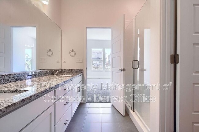 Building Photo - 1057 Torrey St