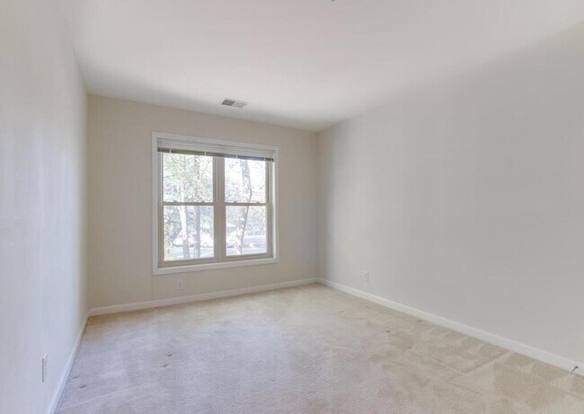 Views of Truxton Park - 1101 Primrose Ct
