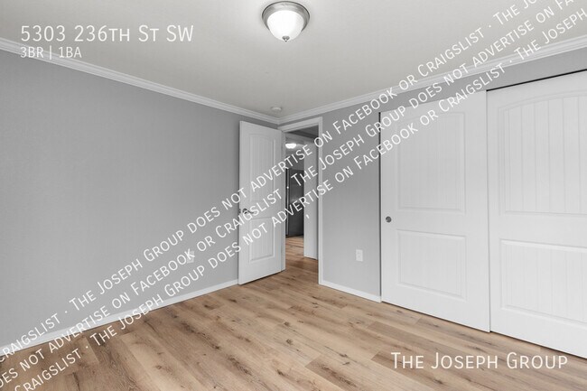 Building Photo - 5303 236th St SW