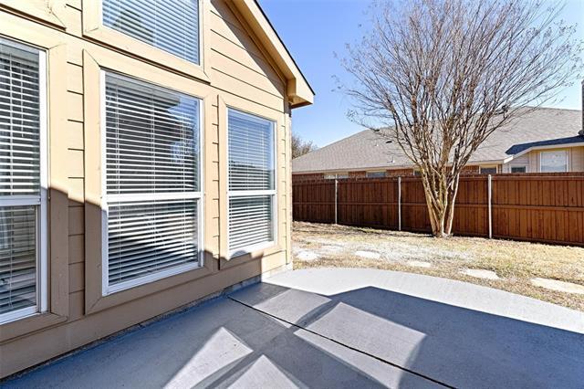 Building Photo - 1624 Summerfield Dr