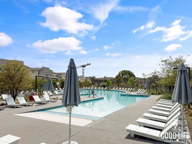 Building Photo - Stunning 2B/2BA Townhome in Mira Mesa for Rent!