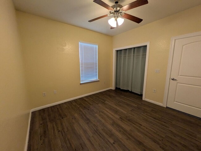 Building Photo - 2905 Pecos St