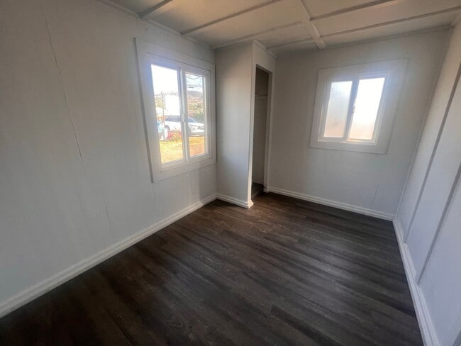 Building Photo - MOVE IN SPECIAL!!!  2BR/1BA House w/ bonus room available FOR RENT NOW!