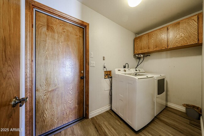 Building Photo - 16227 North 21st St