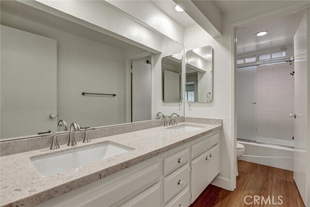 Building Photo - 16 Sycamore Creek