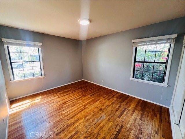 Building Photo - 6637 Balcom Ave