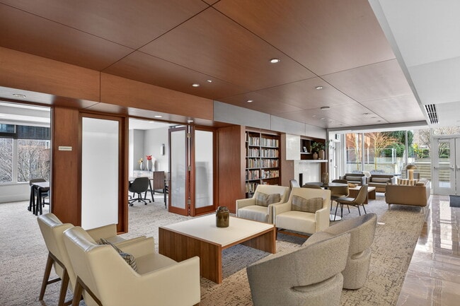 Building Photo - 1001 NW Lovejoy St