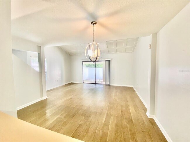 Building Photo - 5056 Ernst Ct