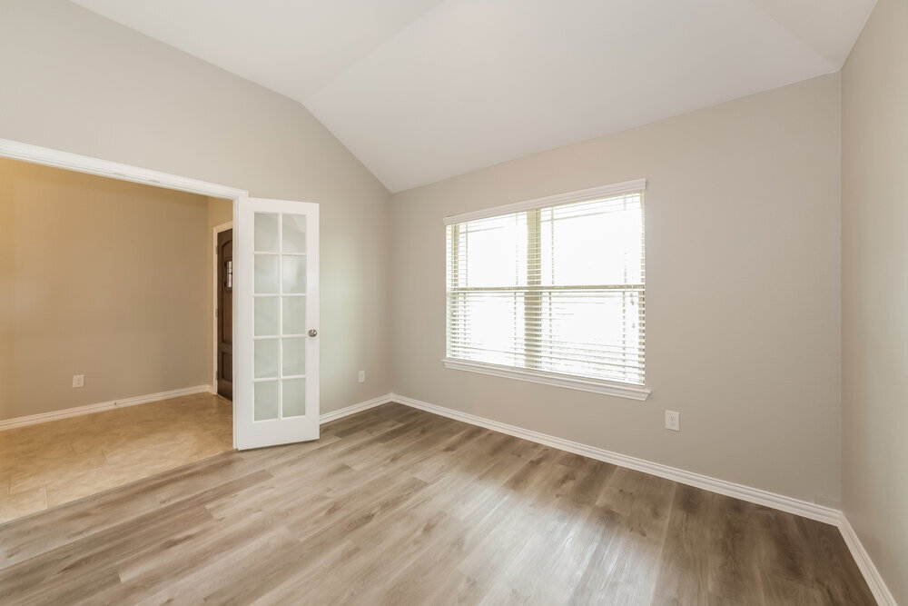 Building Photo - 1104 Wolcott Dr