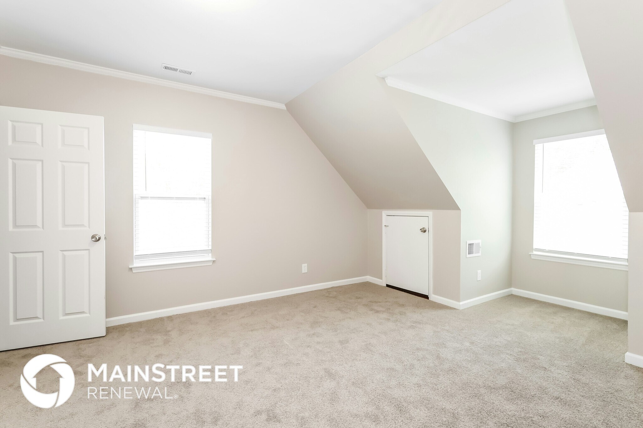 Building Photo - 3601 Kristofer Dr