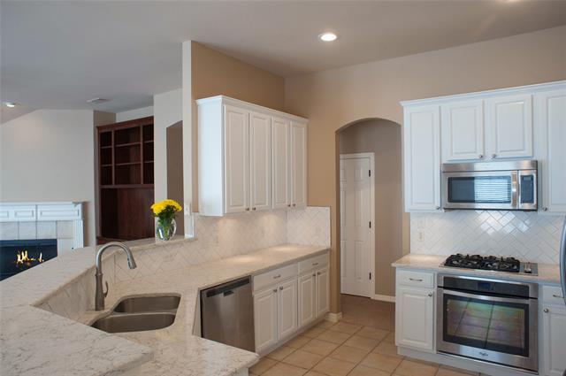 Building Photo - 1214 Limestone Creek Dr