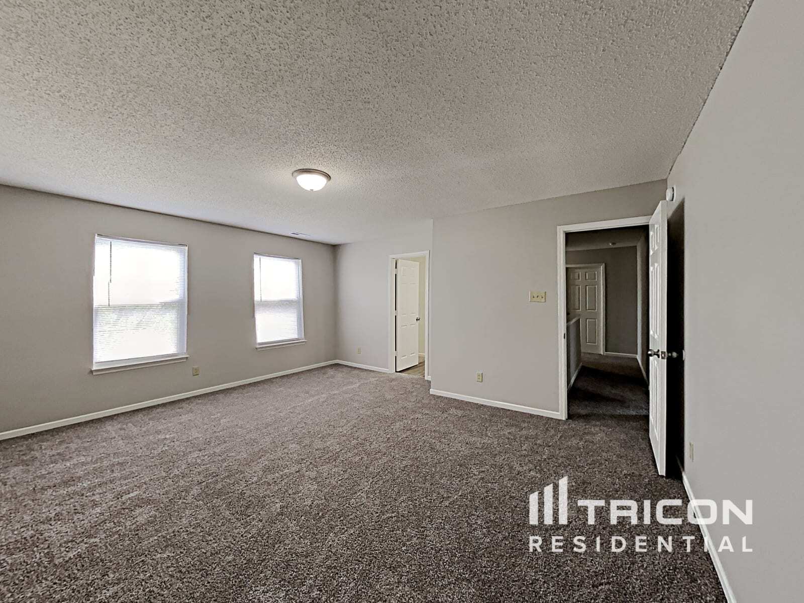 Building Photo - 13452 N Carwood Ct