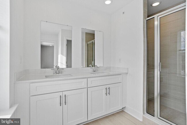 Building Photo - 137 ADA Hightower Ave