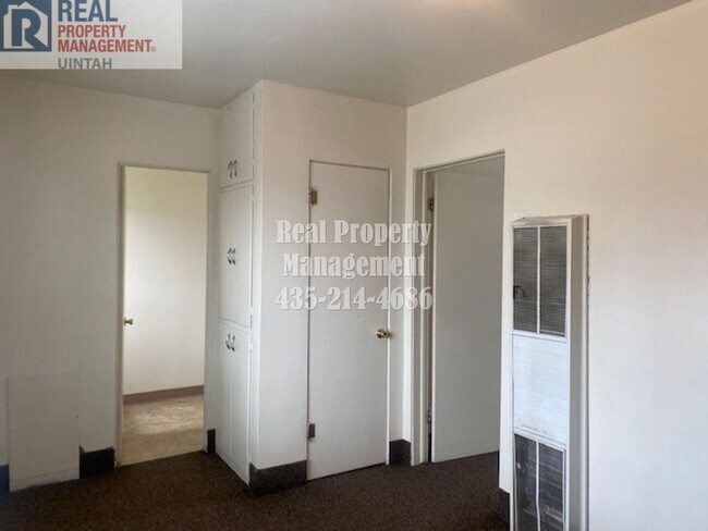 Building Photo - 238 S 300 W
