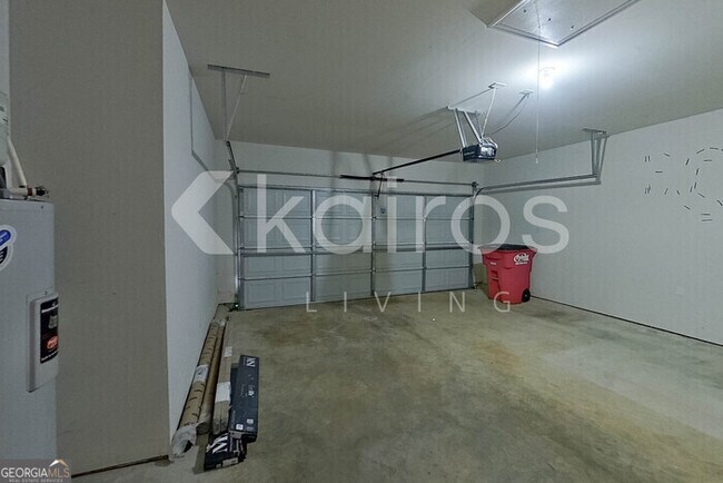 Building Photo - 3494 Bridgewood Dr