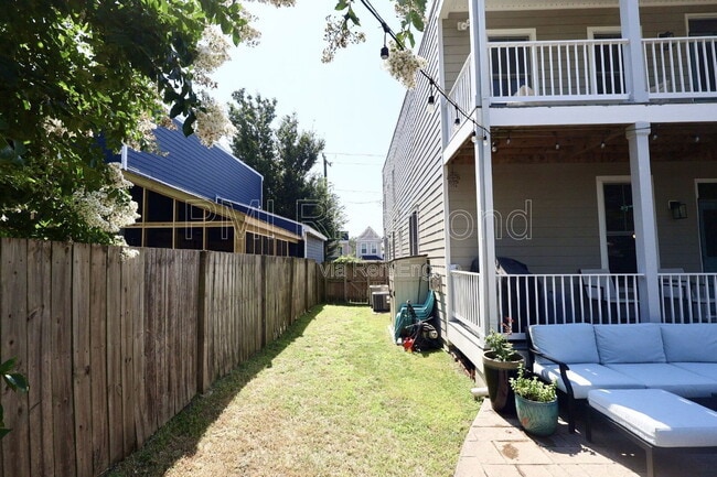 Building Photo - 612 N 30th St