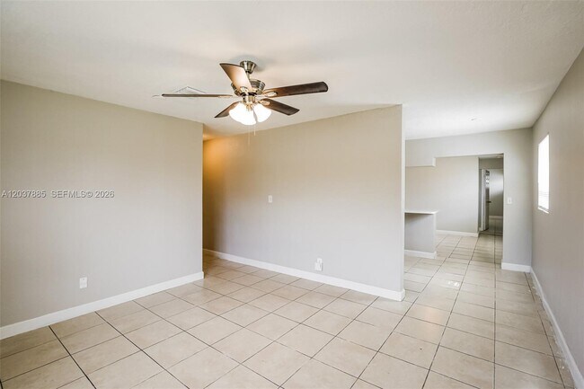 Building Photo - 5980 NW 24th Ct