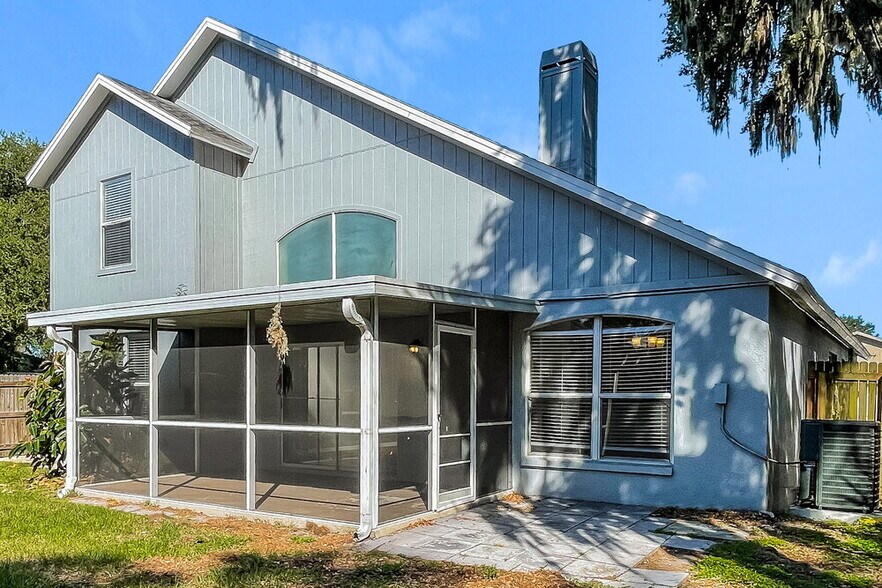 Building Photo - 1720 Larabie Ct