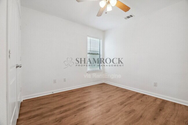 Building Photo - 10513 Condor Loop
