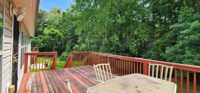 Building Photo - 4284 Cedar Lake Cove