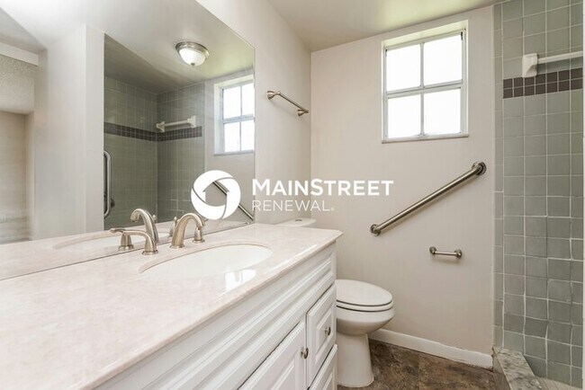 Building Photo - 3 Bedroom Pet-Friendly Home in Sebastian, ...