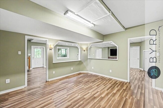 Building Photo - 3010 Robious Crossing Dr