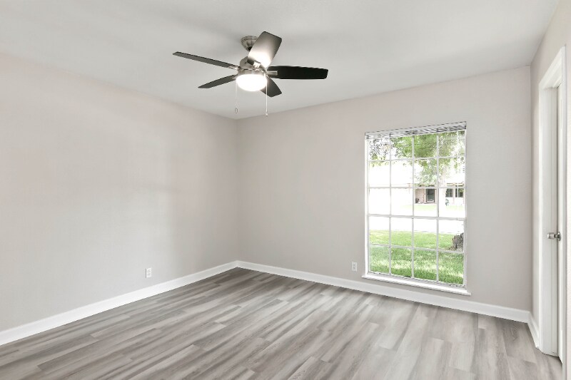 Building Photo - 11818 Gravetree St