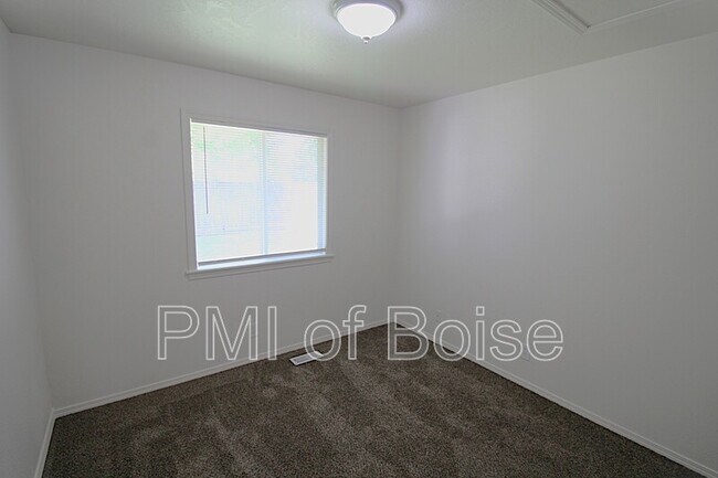 Building Photo - 9066 W Cannel Island St