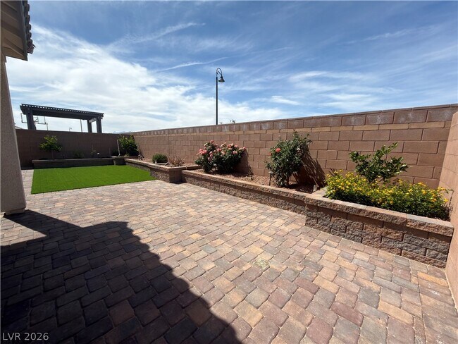 Building Photo - 3618 Tondela Ln