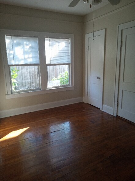 Building Photo - 801 E Frierson Ave