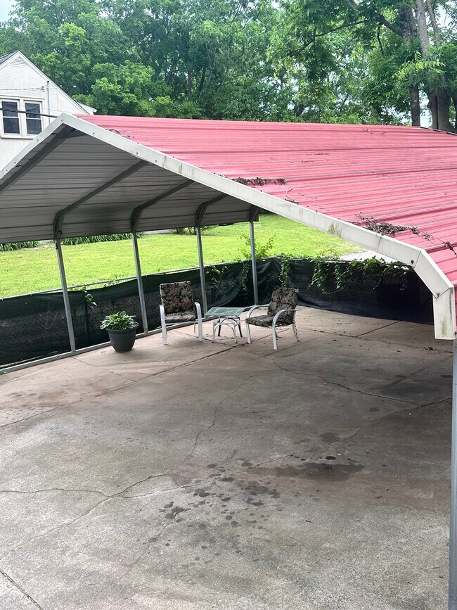 Building Photo - 2715 Morena St