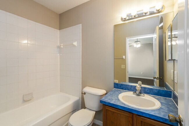 Building Photo - 7823 Bristol Park Dr