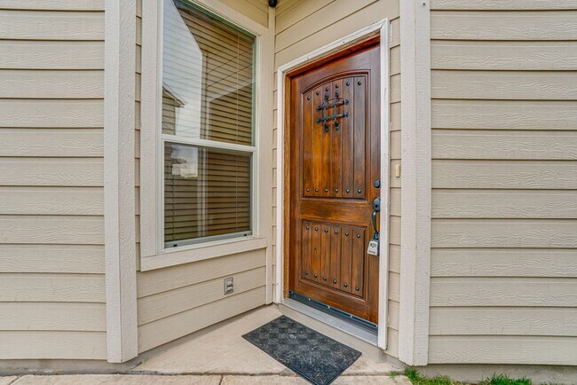 Building Photo - 6308 Parsley Hill