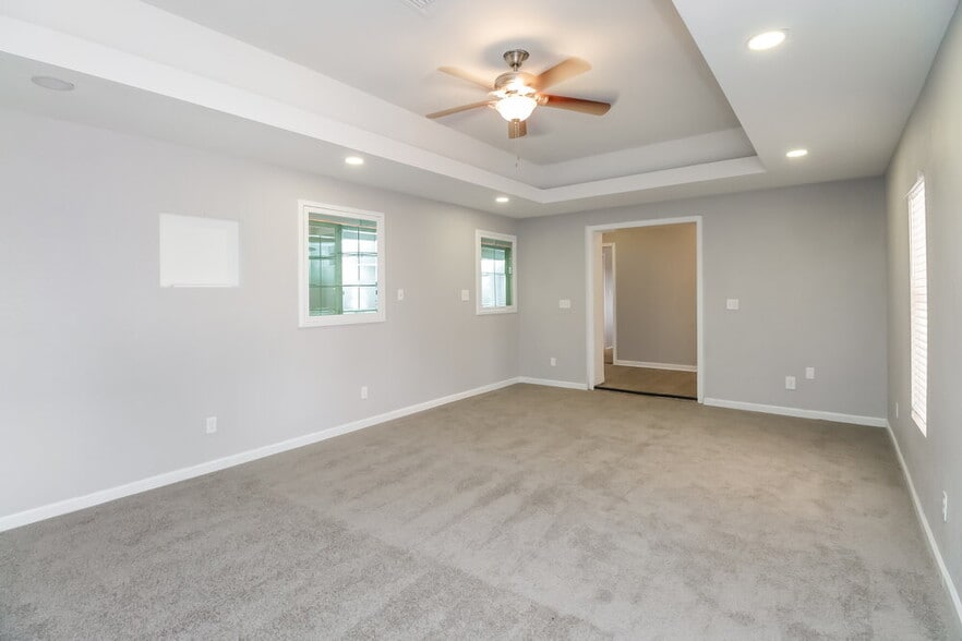 Building Photo - 6524 E Arbor Ave