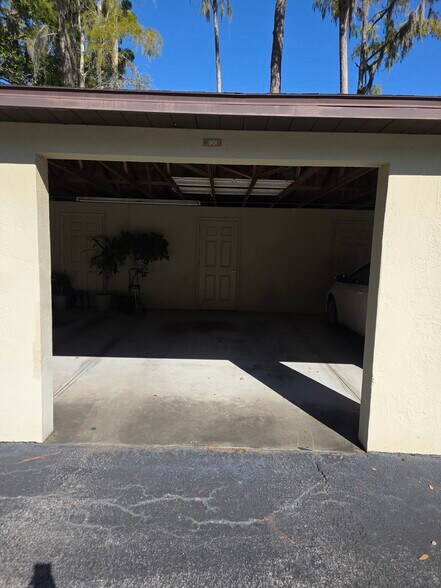 Building Photo - 1601 Big Tree Rd