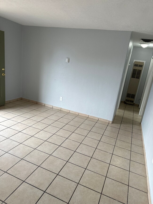 Floorplan - 328 Rhode Island (New) St NE