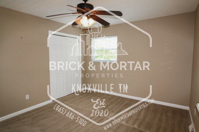 Building Photo - 3201 Brooks Ave