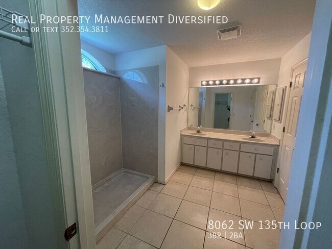 Building Photo - 8062 SW 135 Loop