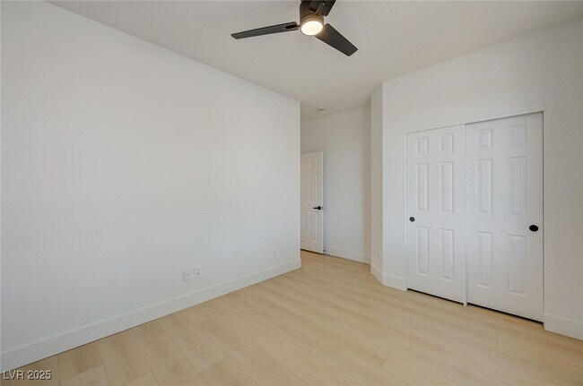 Building Photo - 2475 Sedona Cedar Ave