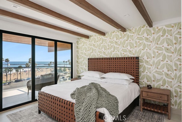 Building Photo - 3047 Ocean Blvd