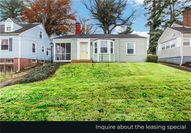 Building Photo - 1074 Jefferson Ave