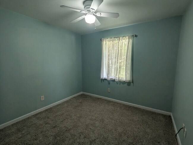 Building Photo - 4256 Carrington Ct