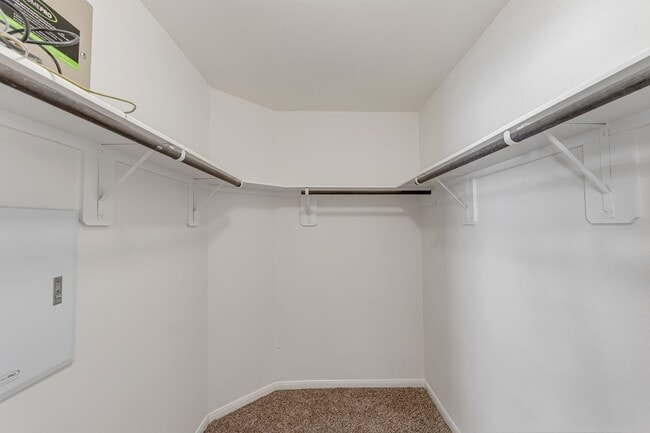 Building Photo - 23219 Campwood Terrace Ln